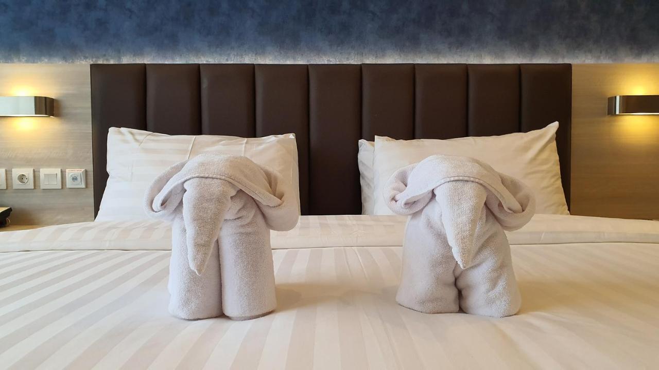 פאלמבאנג Classie Hotel מראה חיצוני תמונה