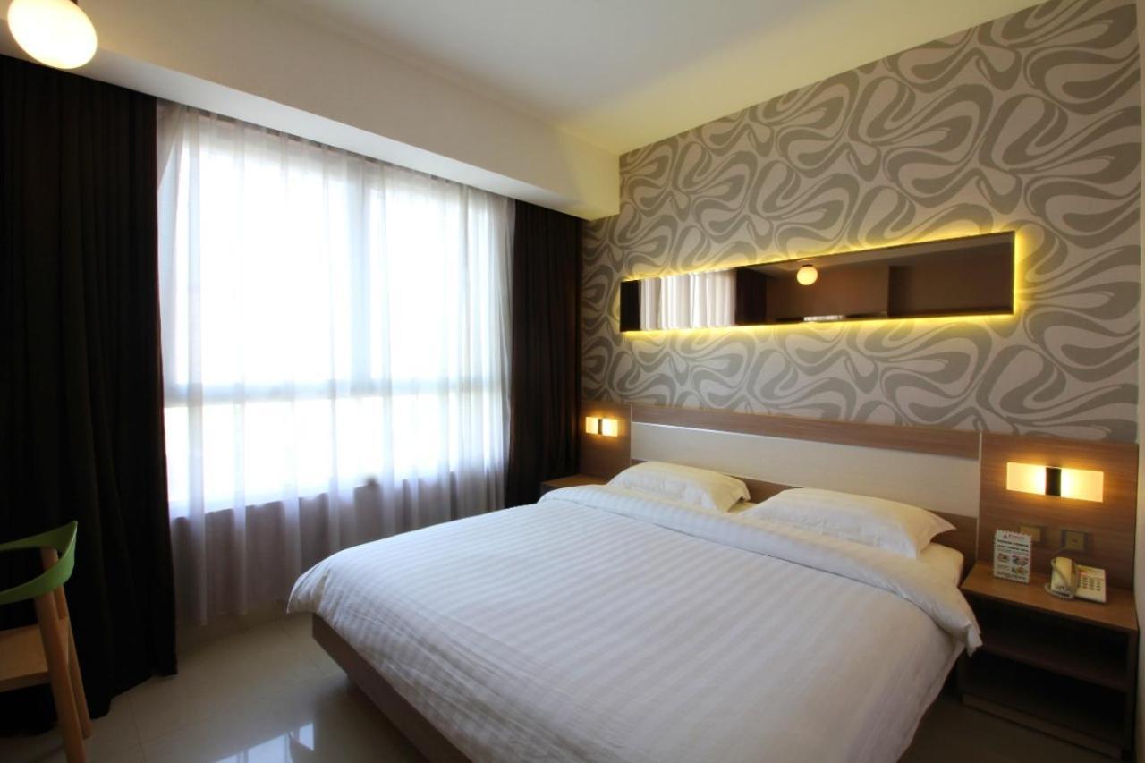 פאלמבאנג Classie Hotel מראה חיצוני תמונה