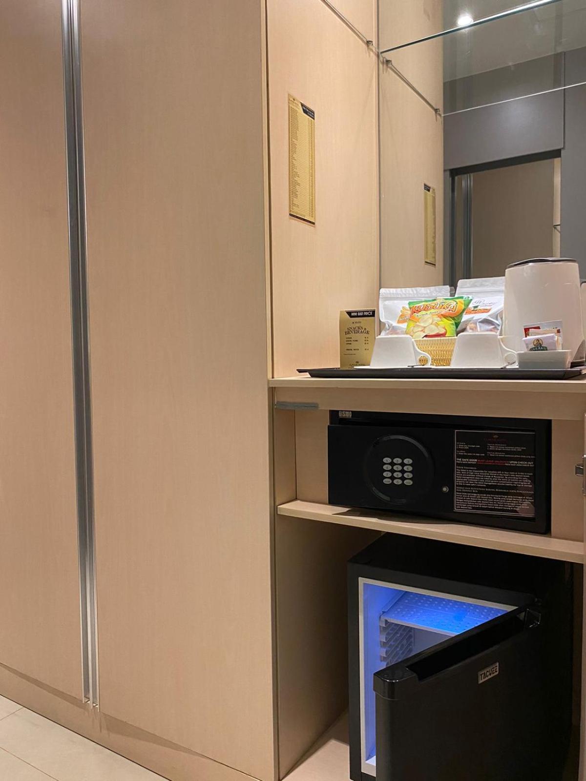פאלמבאנג Classie Hotel מראה חיצוני תמונה